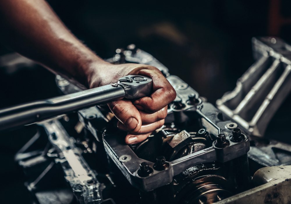 V8 Car Engine Repair
